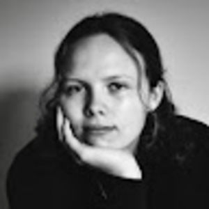 Meet your Posher, Chloe